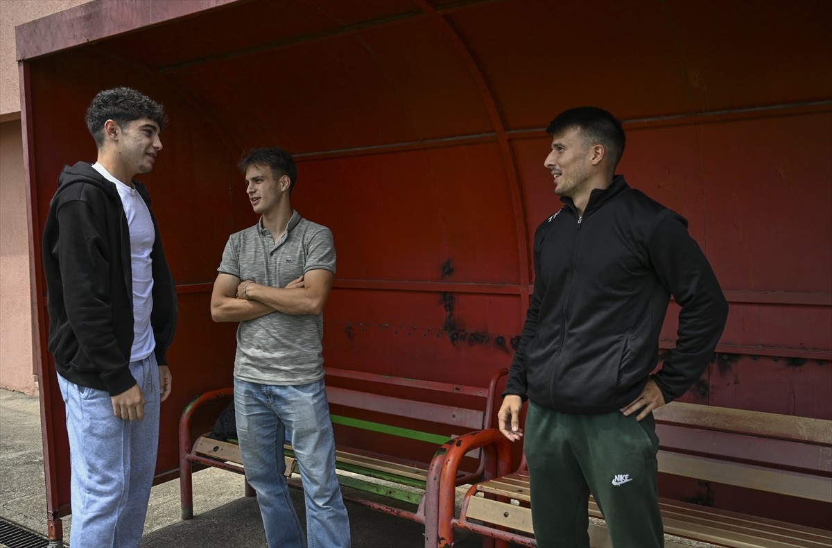 Ara transfer döneminde Gençlerbirliği altyapısından Premier Lig takımı Newcastle United'a transfer...