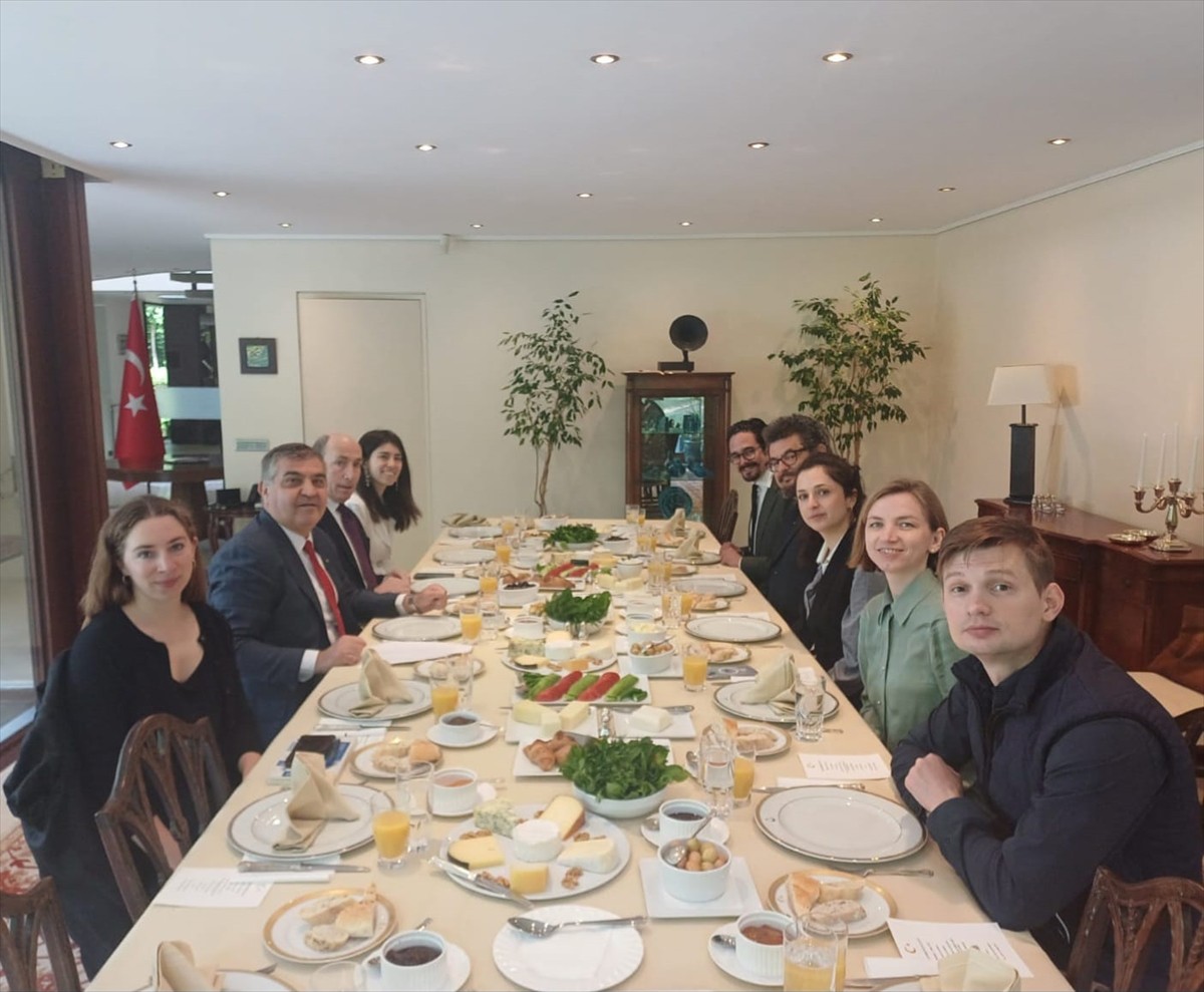 Belçika'nın başkenti Brüksel'de, Türkiye'nin Avrupa Birliği (AB) nezdindeki Daimi Temsilcisi...