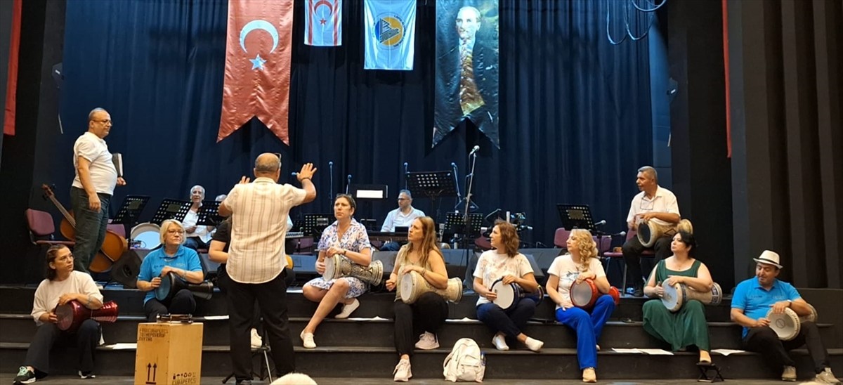 Bursa'da Uludağ Sanat Derneği tarafından organize edilen "Türkiye 1. Bursa Korolar Buluşması"...