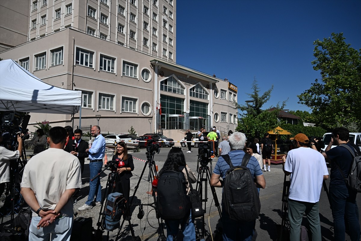 CHP'nin 4-5 Kasım 2023 tarihlerinde gerçekleşen 38. Olağan Kurultayı ile 6 Nisan 2025'teki 21....