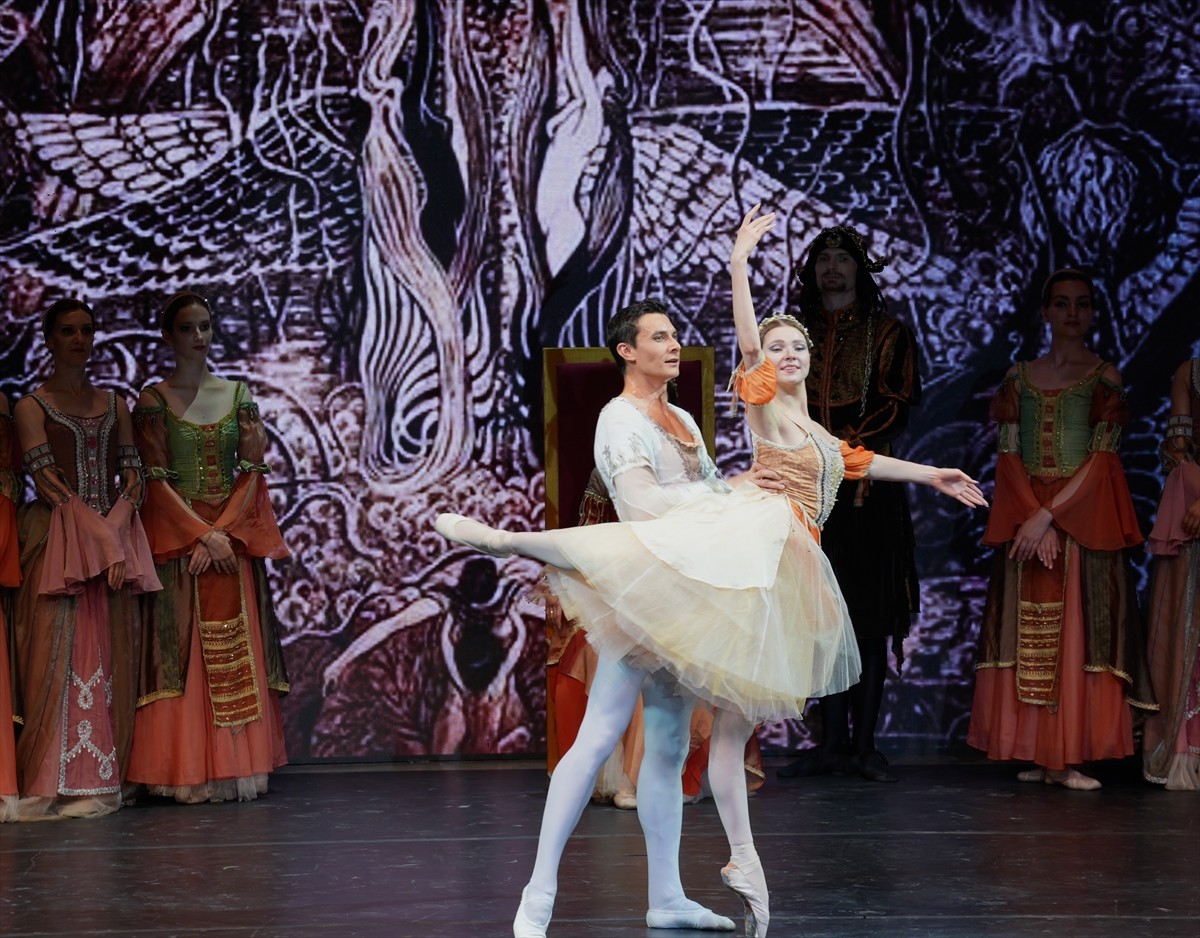 Dünya çapında üne sahip The Imperial Russian Ballet Company, Türkiye turnesi kapsamında...