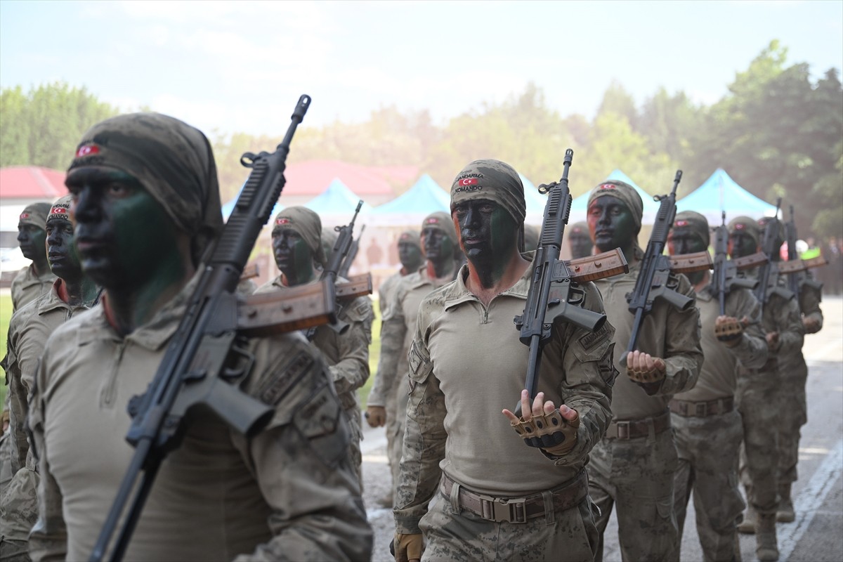 Edirne'de Jandarma Teşkilatının 186. kuruluş yıl dönümü dolayısıyla İl Jandarma Komutanlığı'nda...