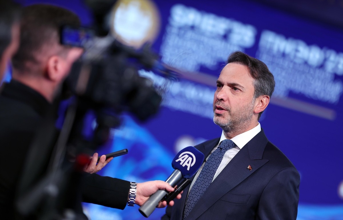 Enerji ve Tabii Kaynaklar Bakanı Alparslan Bayraktar, St. Petersburg Uluslararası Ekonomi Forumu...