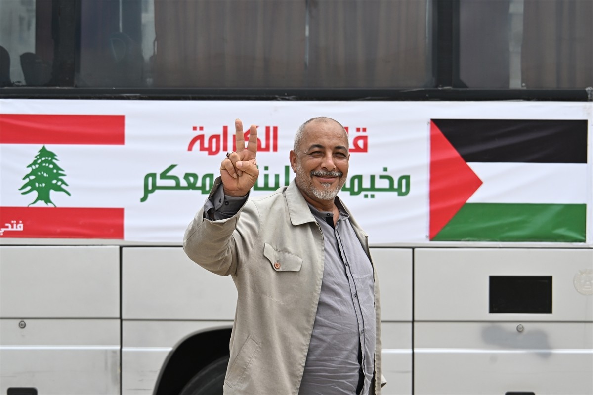 İsrail'in Gazze Şeridi'ne uyguladığı ablukayı kırmak için düzenlenen "Küresel Gazze Yürüyüşü"ne...