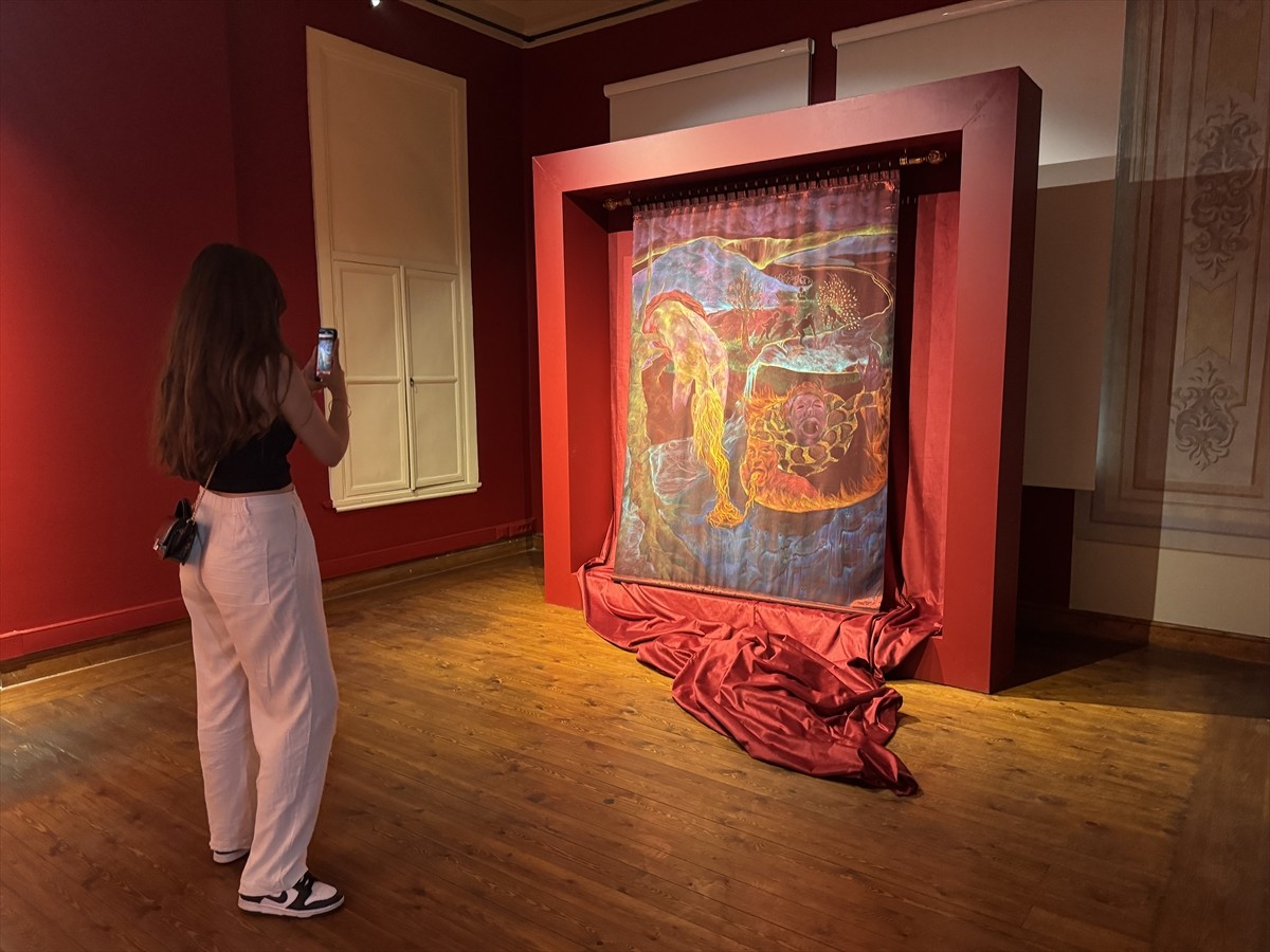 Kalyon Kültür, gündelik yaşamın sıradan gibi görünen anlarından ilham alan 10 çağdaş sanatçının...