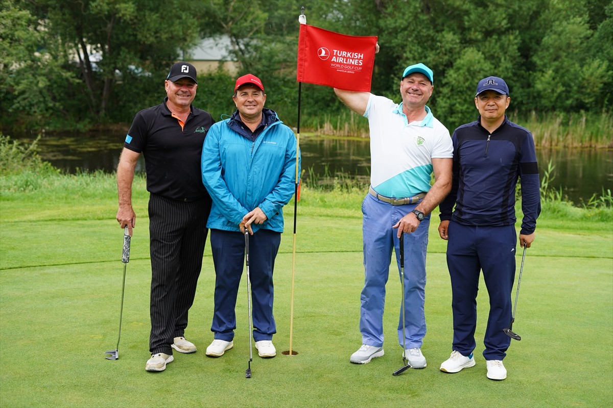 Kazakistan'ın başkenti Astana'da ilk kez Türk Hava Yollarının (THY) "Turkish Airlines World Golf...