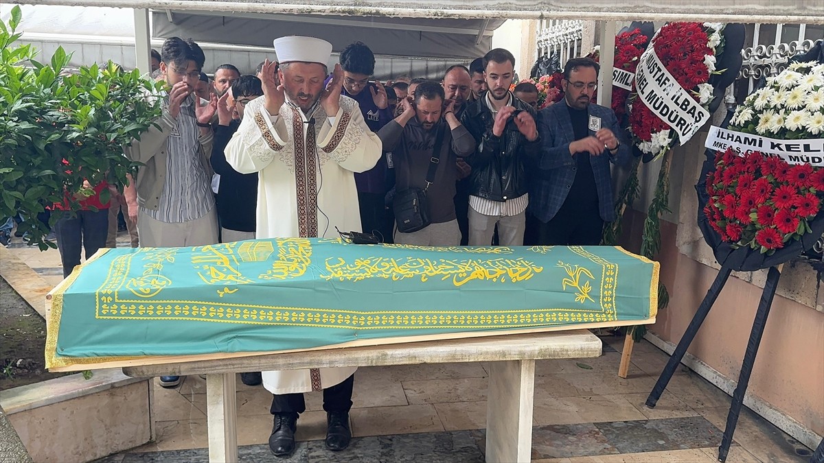 Makine ve Kimya Endüstrisi AŞ (MKE) Silah Fabrikası Müdürü Mustafa Gürel'in cenazesi, memleketi...