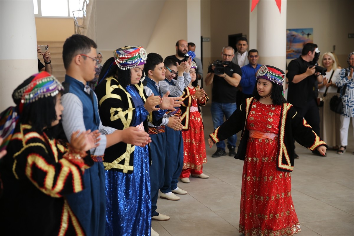 Milli Eğitim Bakanlığına (MEB) bağlı ilk ve ortaöğretim kurumlarında öğrenim gören 20 milyondan...