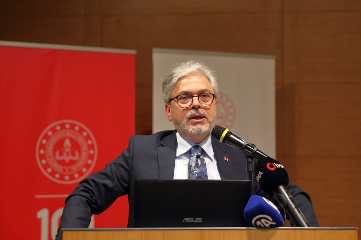 Milli Eğitim Bakanlığının "Öğretmen Akademileri Projesi" kapsamında Çorum'da 2024-2025 eğitim...