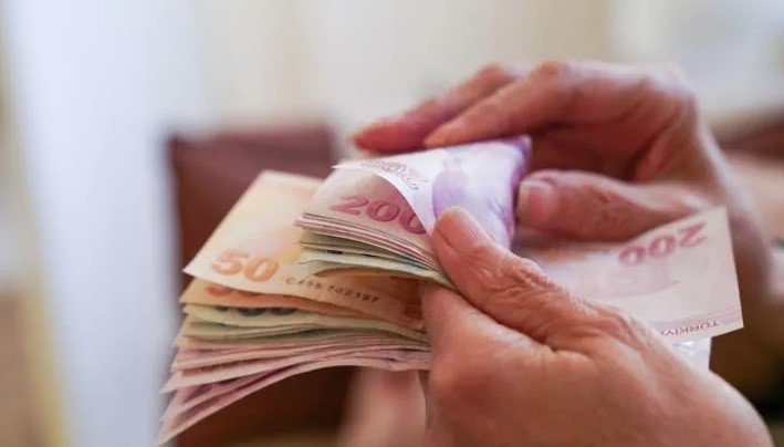 Milyonlarca 4A-4B ve 4C'liye ardı ardına zam ve maaş müjdesi! Sadece 50 yaş ve prim detayı yetiyor 