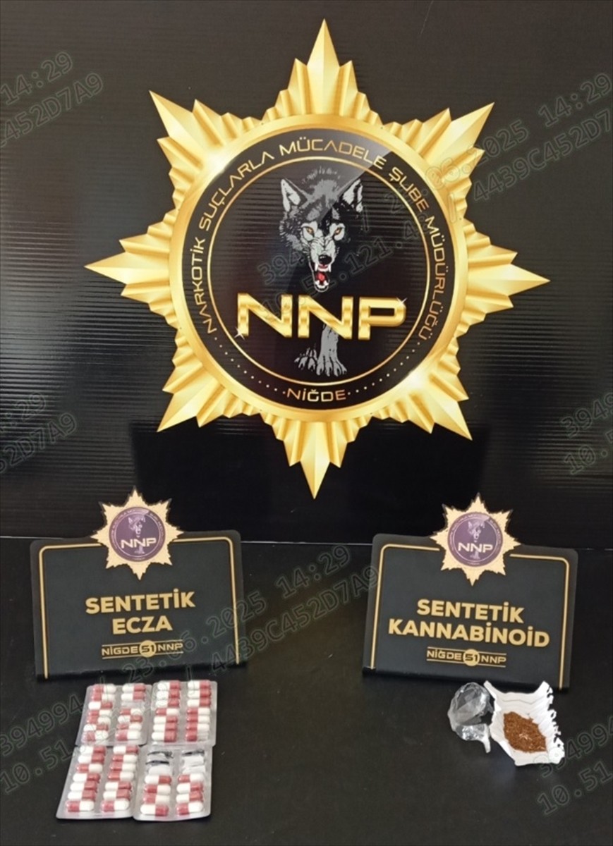 Niğde'de düzenlenen uyuşturucu operasyonlarında gözaltına alınan 8 şüpheliden 4'ü tutuklandı....
