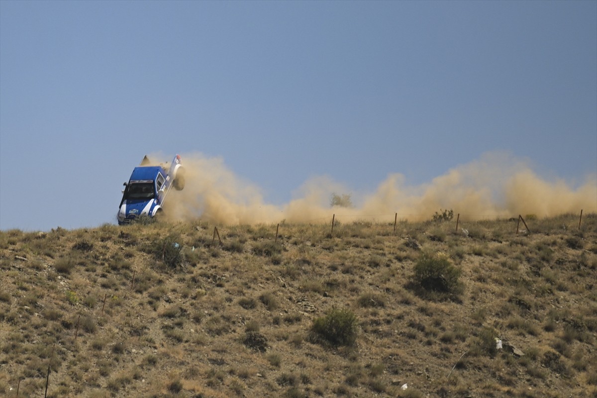 Petlas 2025 Türkiye Offroad Şampiyonası'nın ikinci ayağı, Ankara'da start aldı. Türkiye Otomobil...