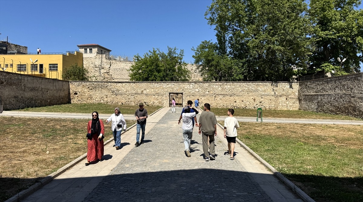 Restorasyon sürecinin ardından kapılarını tekrar açan Sinop Tarihi Cezaevi ve Müzesi, Kurban...