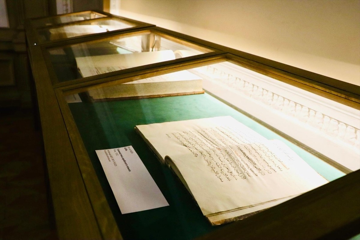 Rusya'nın başkenti Moskova'da, Osmanlı Devleti'nde İbrahim Müteferrika Matbaası'nda basılan ilk...