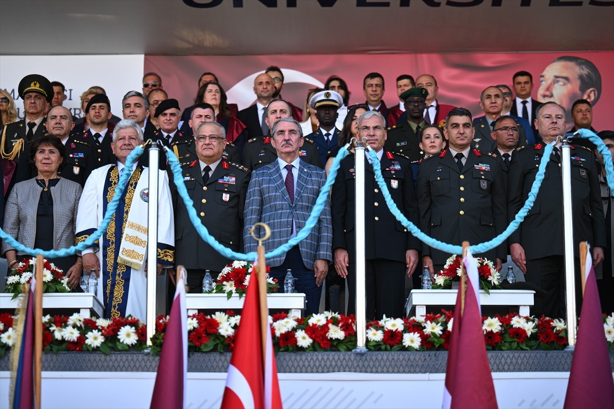 Sağlık Bilimleri Üniversitesi (SBÜ) Gülhane Külliyesi'nde 2024-2025 akademik yılı mezuniyet töreni...