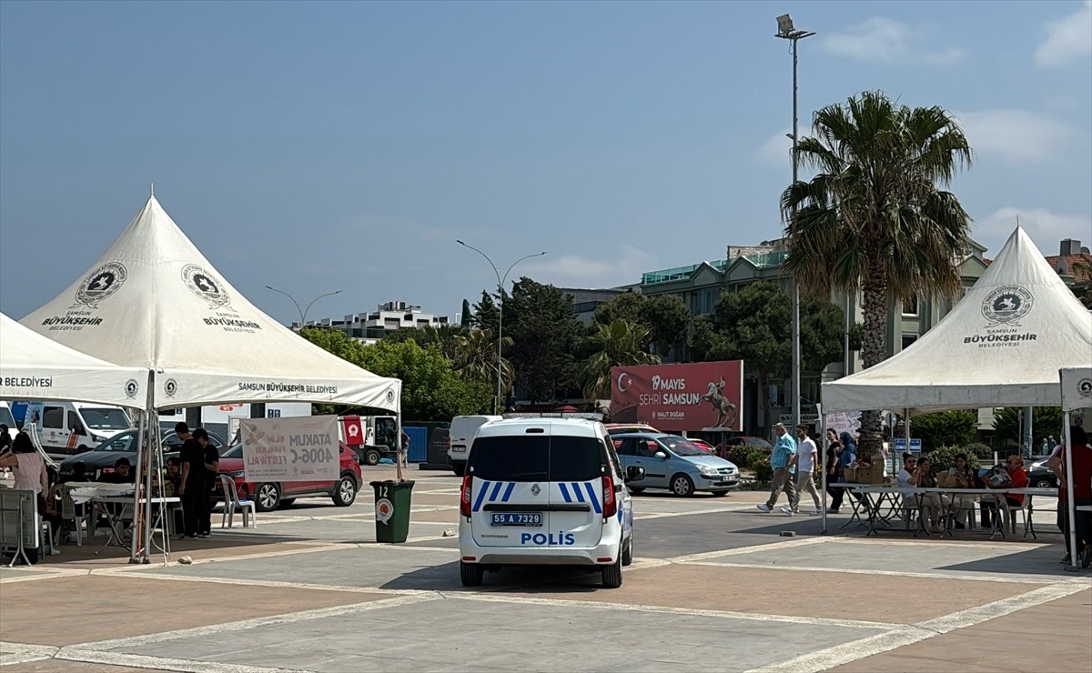Samsun'un Atakum ilçesinde Cumhuriyet Mahallesi Çobanlı İskelesi'nde düzenlenen Atakum Bilim Fuarı...