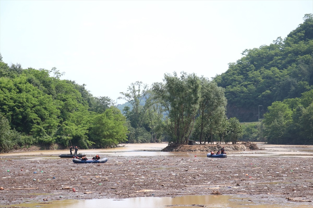 Trabzon'da, 3 Haziran'da meydana gelen taşkında kaybolduğu bildirilen 72 yaşındaki Hüseyin...