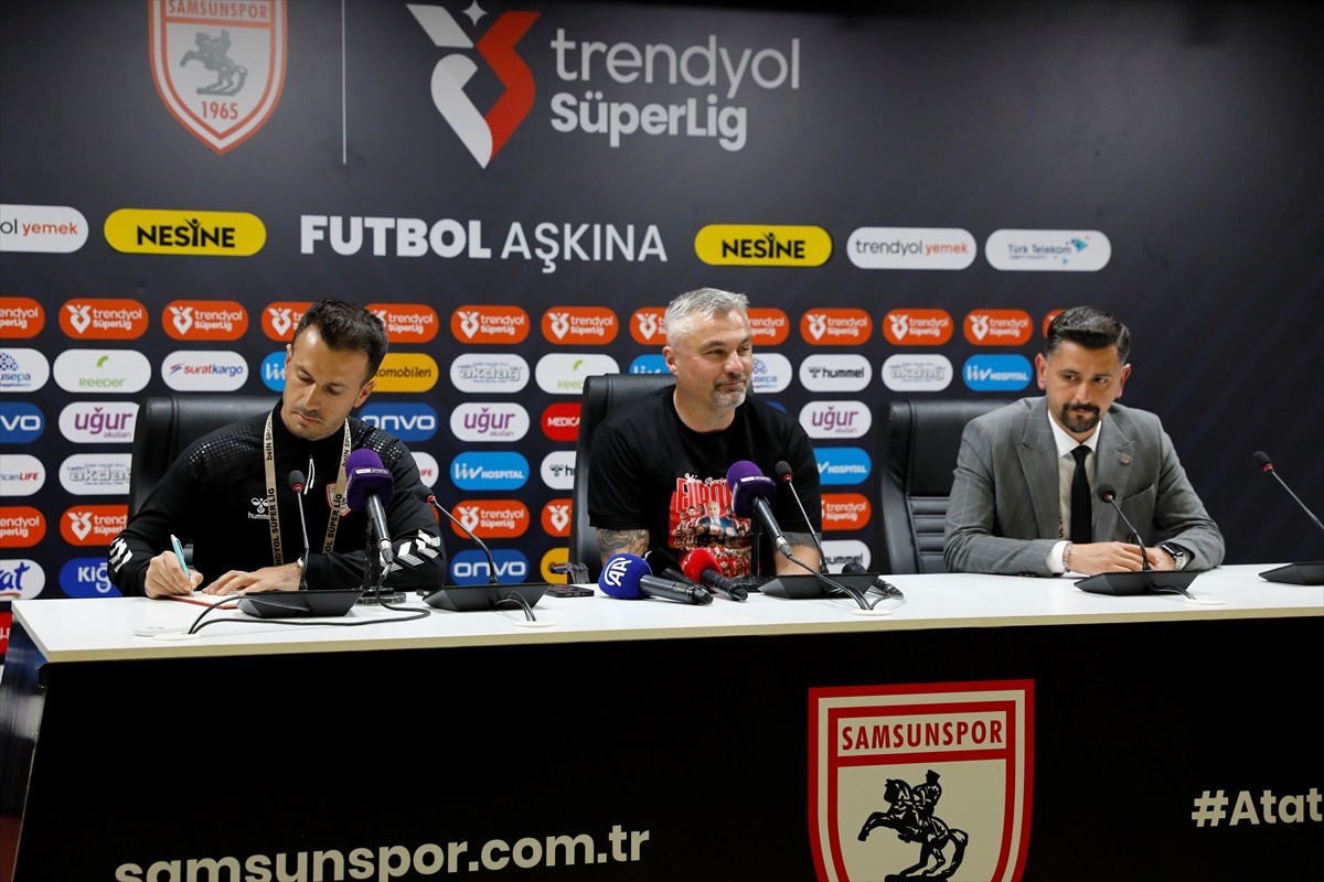 Trendyol Süper Lig'in 38. ve son haftasında Bellona Kayserispor'u 2-1 mağlup eden Reeder...