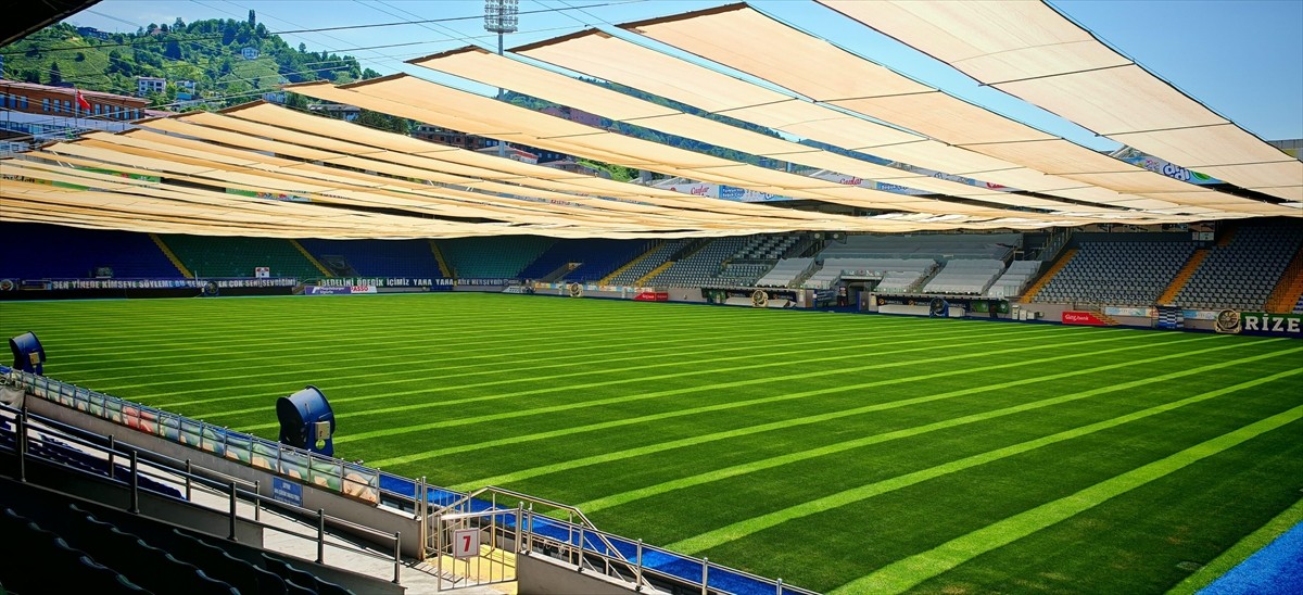 Trendyol Süper Lig ekiplerinden Çaykur Rizespor'un iç saha maçlarını oynadığı Çaykur Didi...