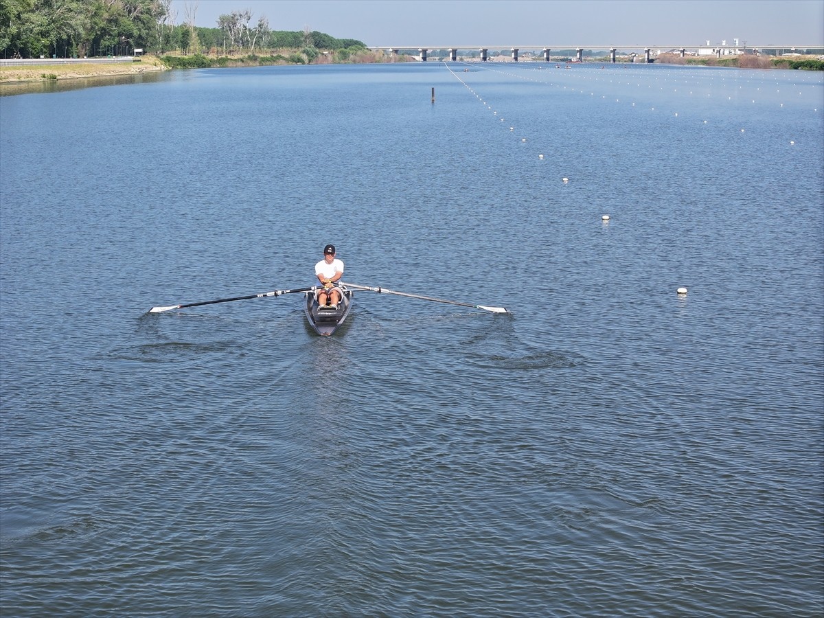 Türkiye'nin uluslararası standartlardaki ilk olimpik kürek parkuru Meriç Nehri, Gençler Türkiye...