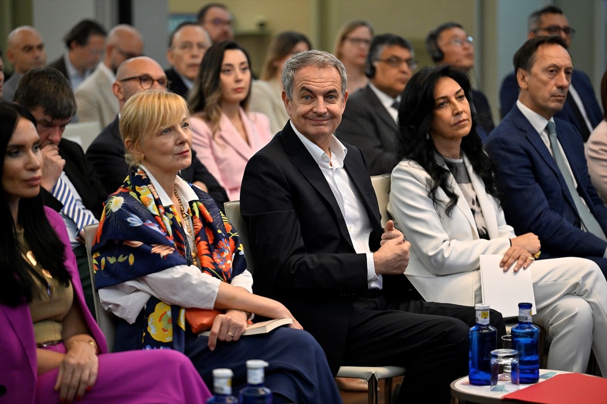 Türkiye Cumhuriyeti Cumhurbaşkanlığı İletişim Başkanlığı tarafından İspanya'nın başkenti Madrid'de...