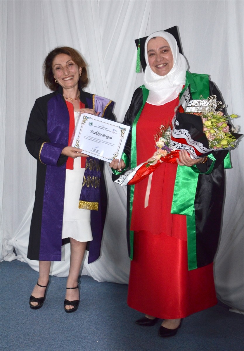 Yükseköğretim Kurulunca (YÖK) farklı nedenlerle üniversiteye gidememiş kadınlar için 2023'te...