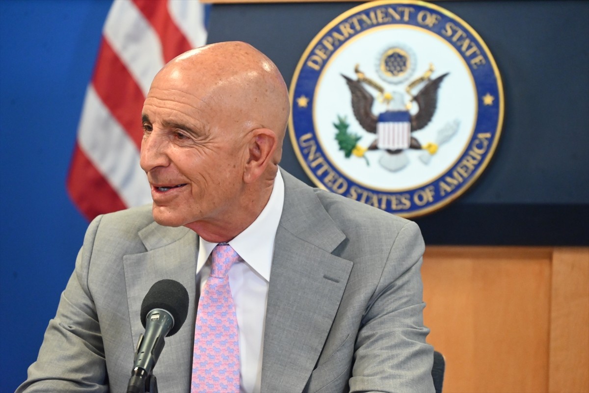 ABD'nin Ankara Büyükelçisi ve Suriye Özel Temsilcisi Thomas Barrack, New York'ta düzenlenen basın...