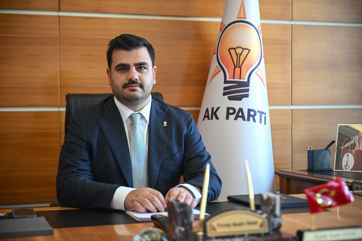 AK Parti Genel Sekreteri Eyyüp Kadir İnan, 11-13 Temmuz tarihlerinde Kızılcahamam'da düzenlenecek...