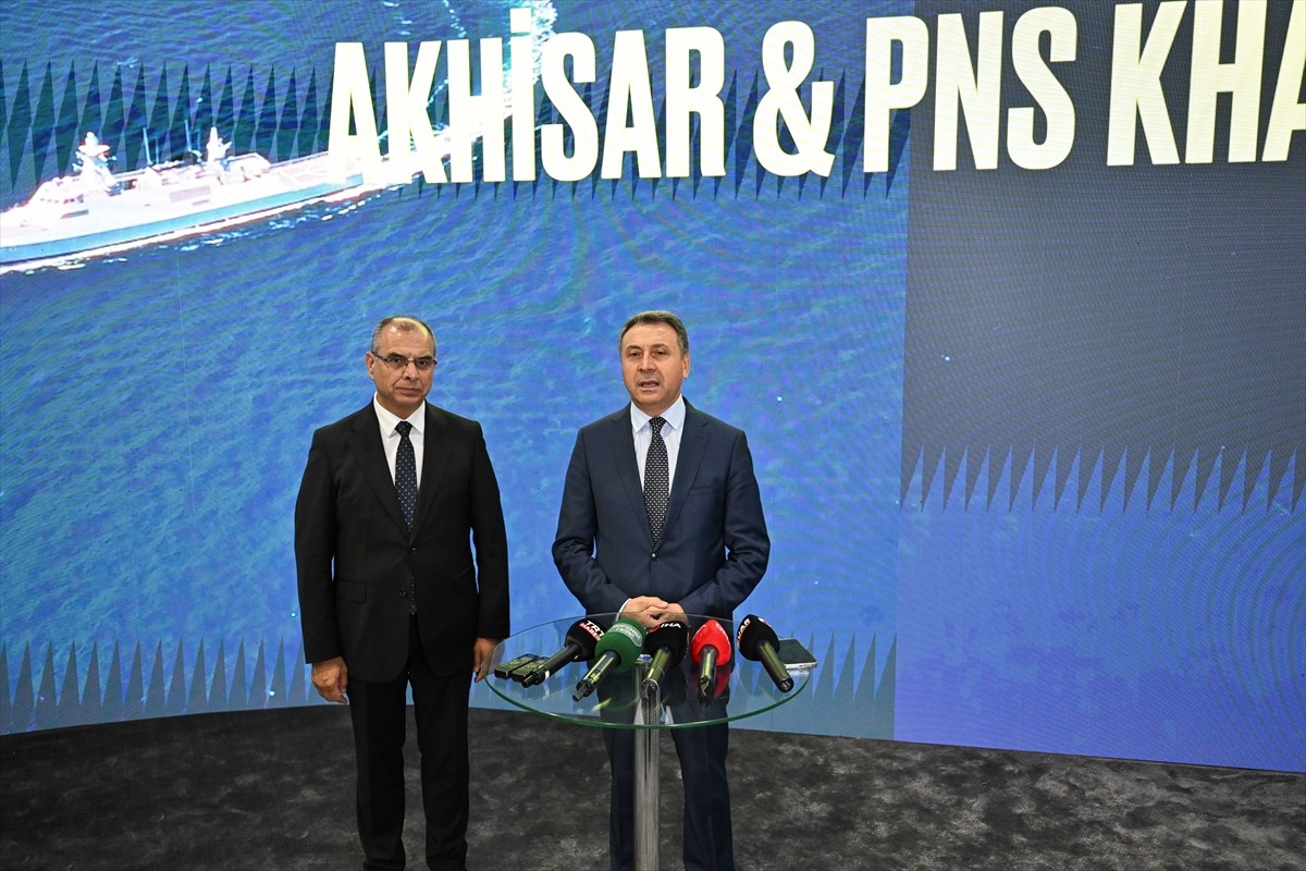 Anadolu Ajansının (AA) "Global İletişim Ortağı" olduğu 17. Uluslararası Savunma Sanayii Fuarı...