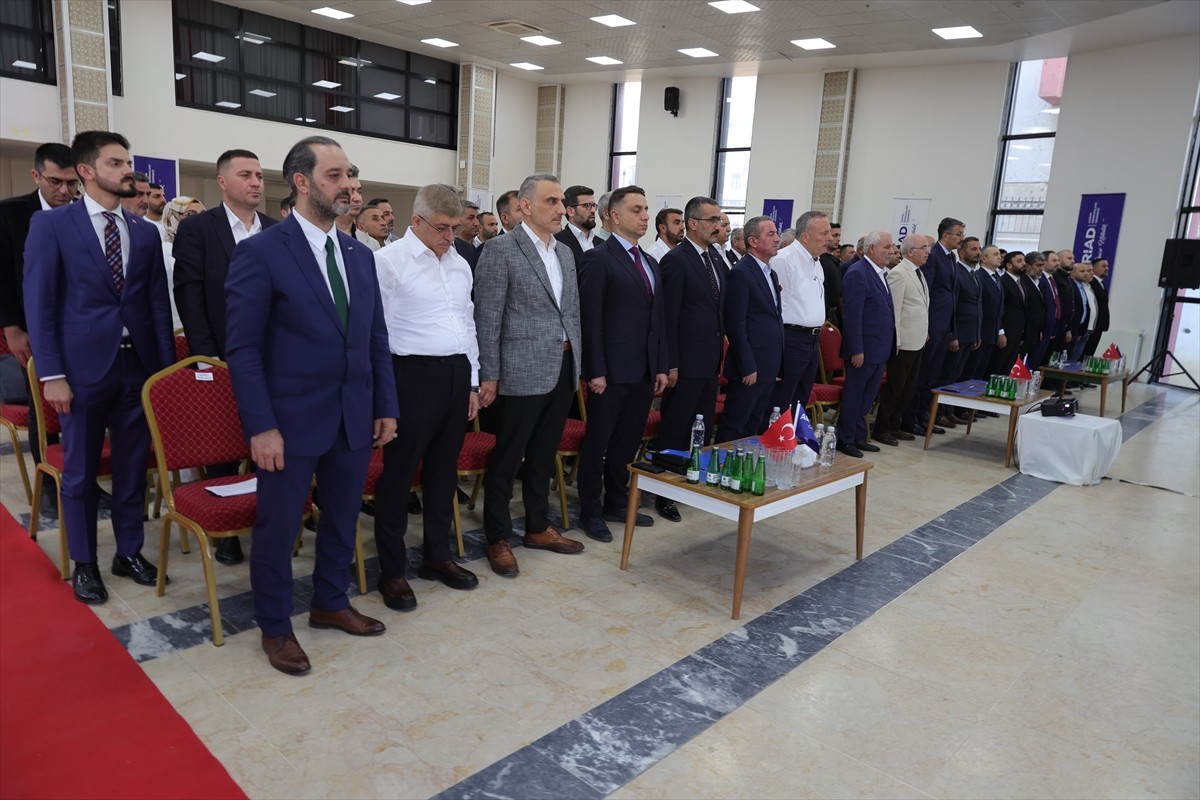 Asrın İşinsanları Derneğinin (ASRİAD) "Doğu Anadolu Yatırım Fırsatları Buluşması" Hakkari'de...