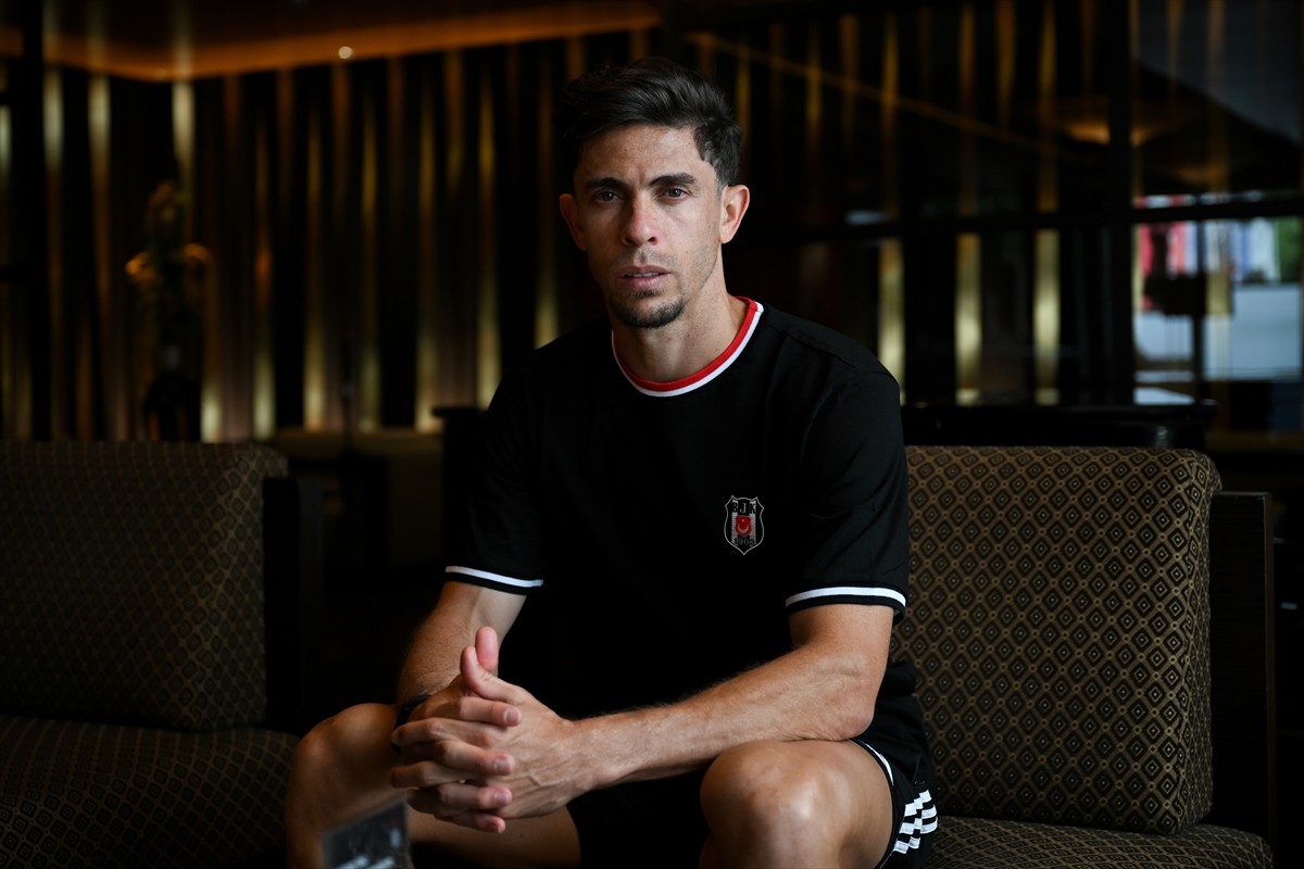 Beşiktaşlı futbolcu Gabriel Paulista, AA muhabirine açıklamalarda bulundu.