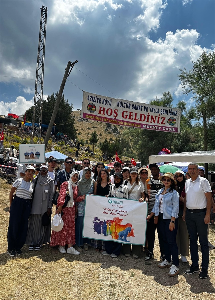 Burdur'da bu yıl 22'ncisi düzenlenen Aziziye Köyü Kültür, Sanat ve Yayla Şenliği etkinliklerine...
