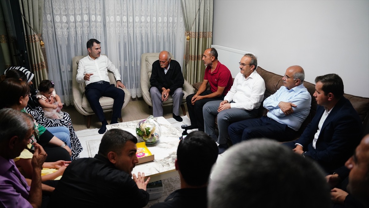 Çevre, Şehircilik ve İklim Değişikliği Bakanı Murat Kurum, Malatya'nın Akçadağ ilçesinde yeni...