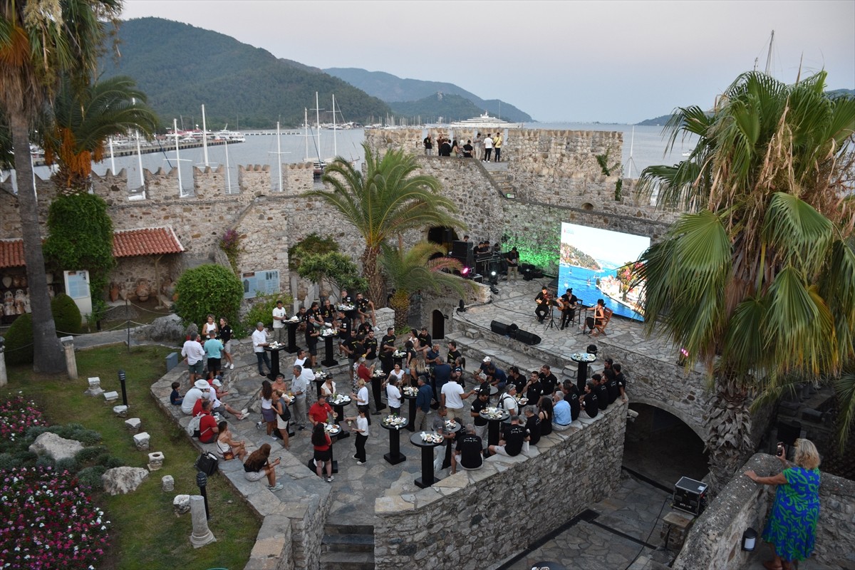 Cumhurbaşkanlığı 6. Uluslararası Yat Yarışları Kıbrıs Arkın Karpaz Gate Marina etabının startı...