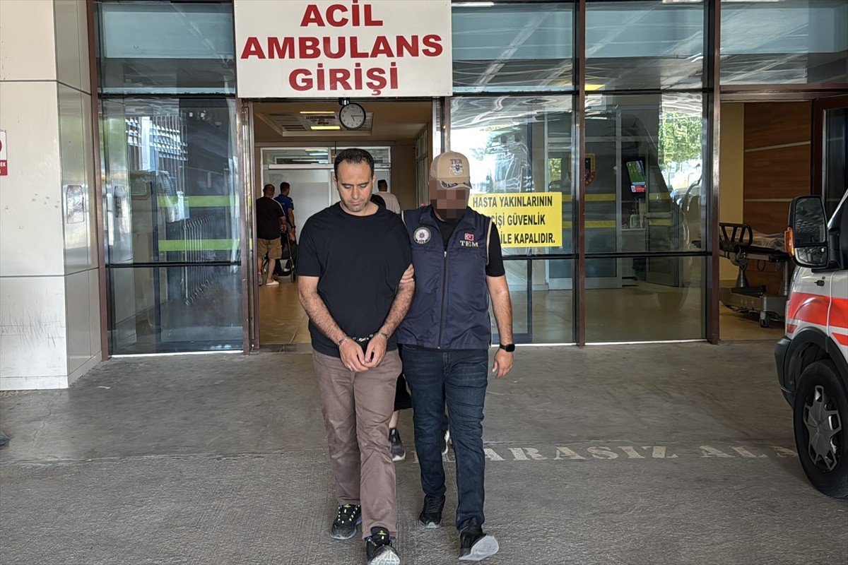 Edirne'de, Fetullahçı Terör Örgütü'nün (FETÖ) 15 Temmuz'daki darbe girişiminin yıl dönümünde yurt...