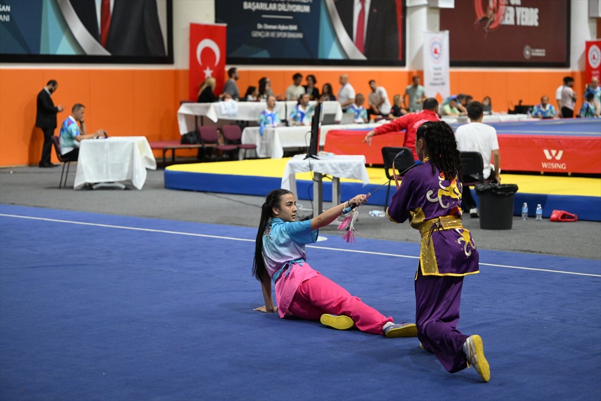 Edirne'de "15 Temmuz ve tüm şehitlere rahmet, Filistin'e destek" sloganıyla düzenlenen 8. Açık...
