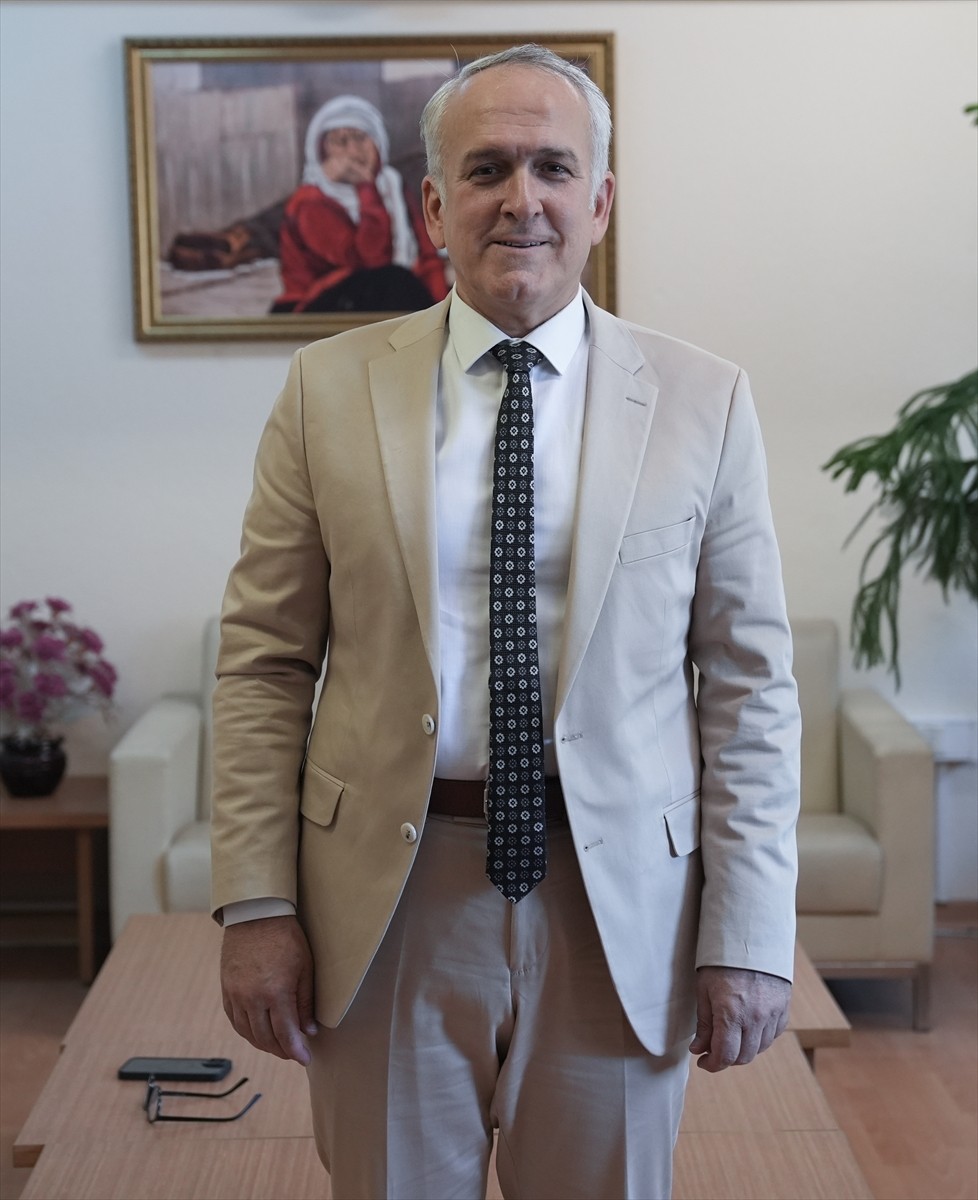 Gazi Üniversitesi (GÜ) Bilgisayar Mühendisliği Bölümü Öğretim üyesi Prof. Dr. Şeref Sağıroğlu...