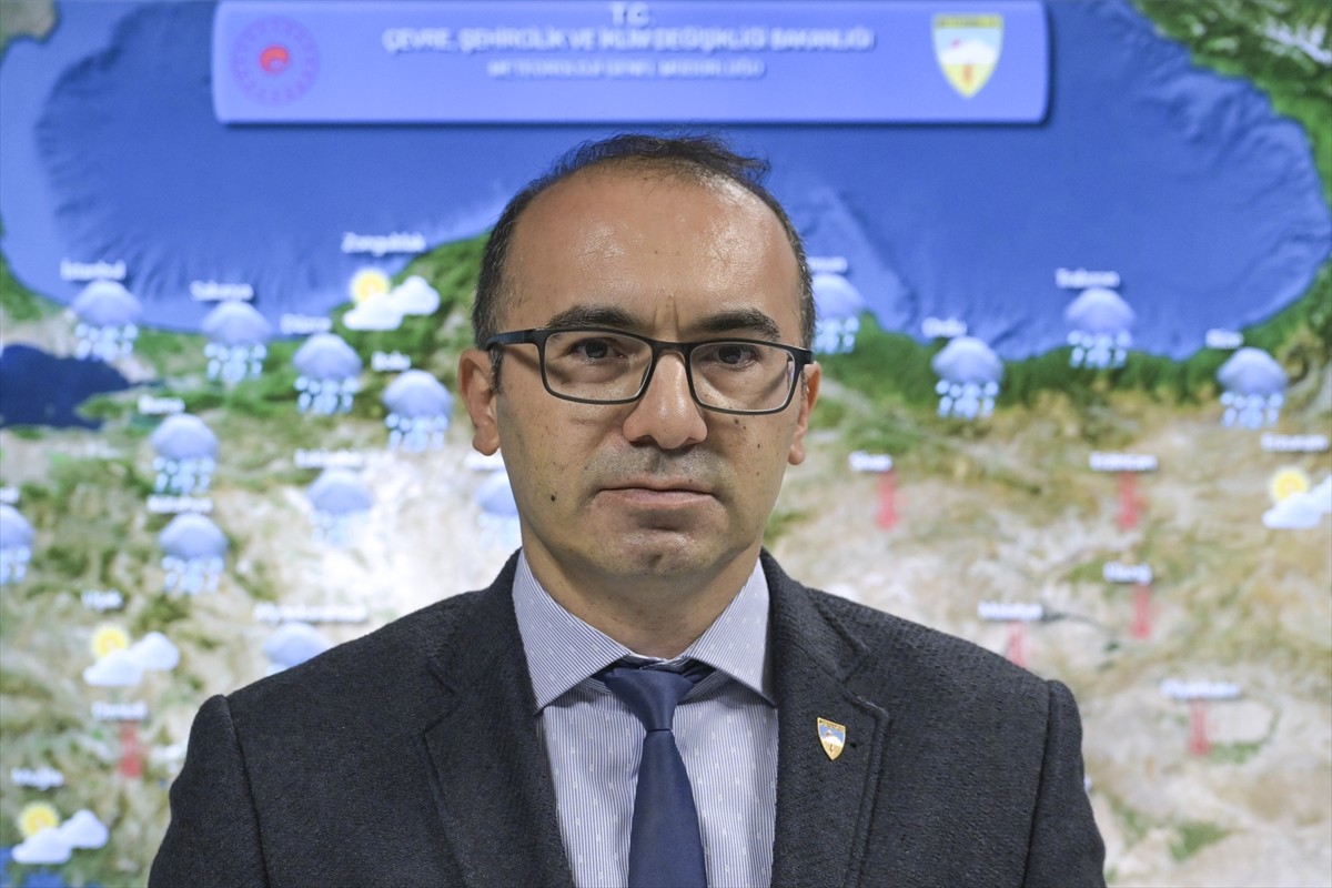 Hafta sonu yurdun büyük bölümünde yağışlı hava hakim olacak. Çevre, Şehircilik ve İklim...