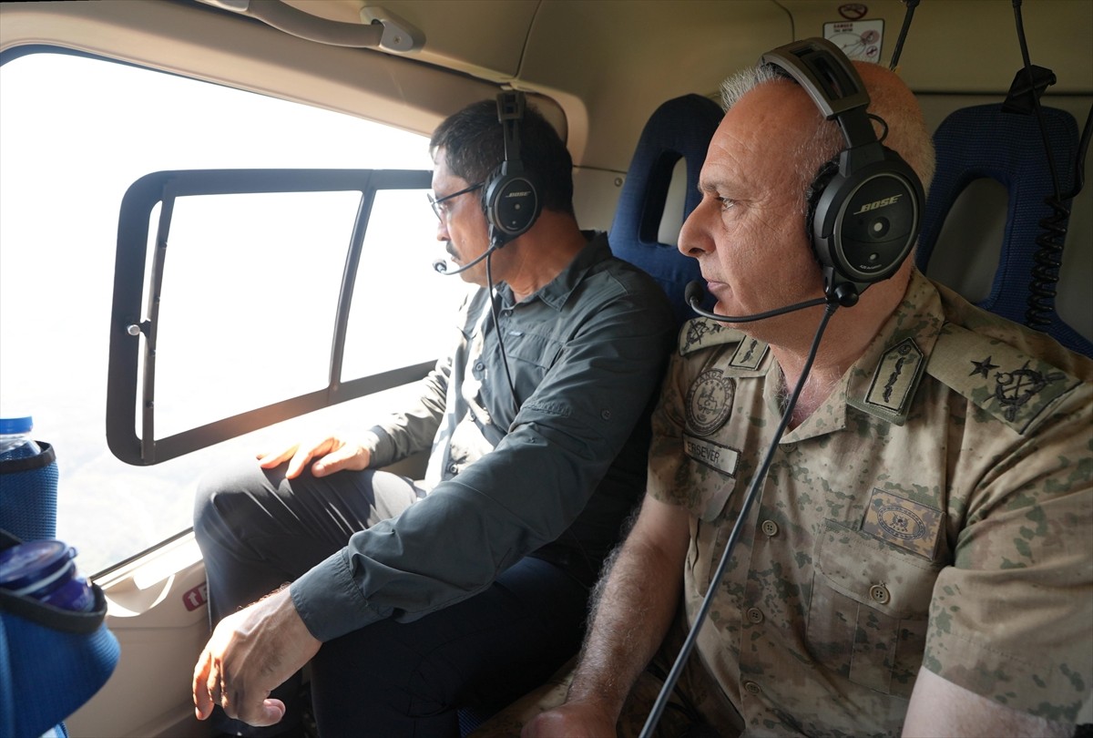 Hatay'ın Dörtyol ilçesinde dün çıkan orman yangını kontrol altına alındı. Hatay Valisi Mustafa...