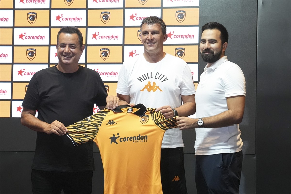 İngiltere Championship ekibi, Hull City’nin İstanbul kampı kapsamında Türkiye Futbol Federasyonu...