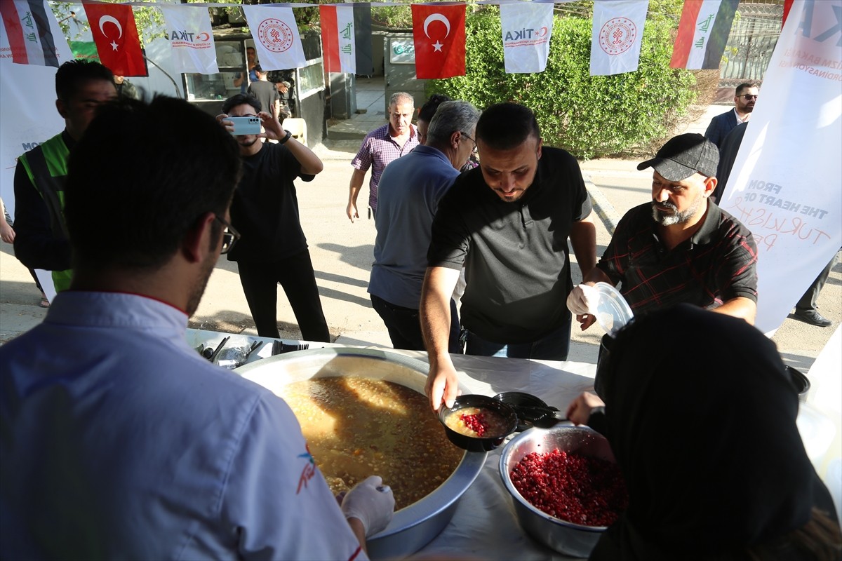 Irak’ın başkenti Bağdat’ta Yunus Emre Türk Kültür Merkezi (YETKM) tarafından, Hz. Hüseyin ve 72...