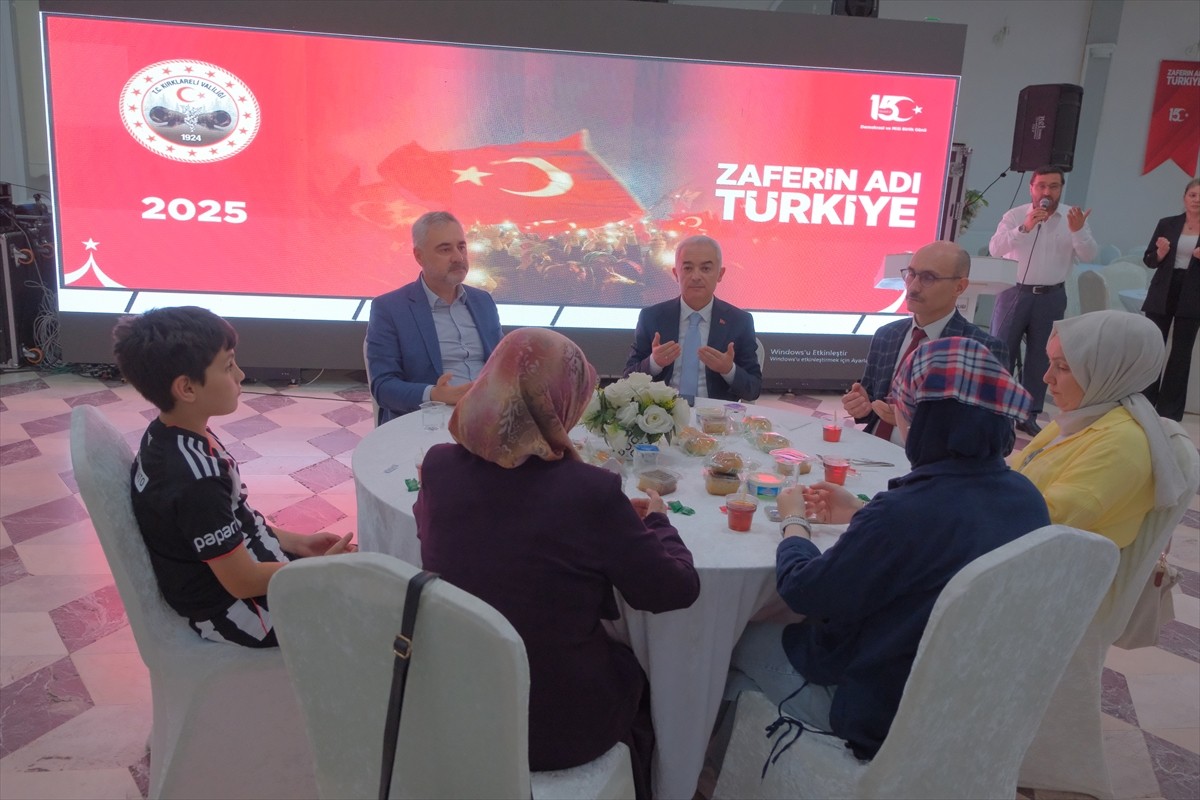 Kırklareli Valisi Uğur Turan, 15 Temmuz Demokrasi ve Milli Birlik Günü etkinlikleri kapsamında...