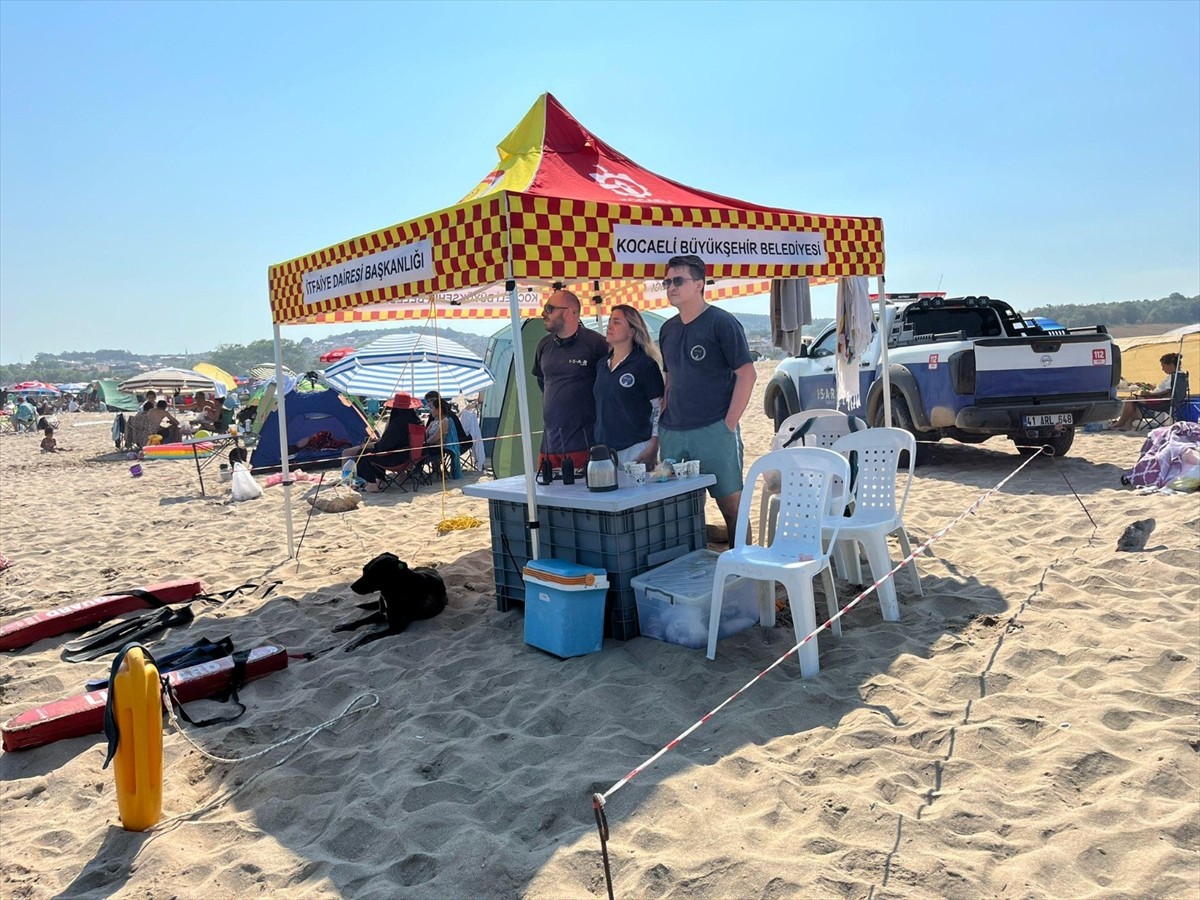 Kocaeli sahillerinde görev yapan cankurtaranlar, bir haftada 167 kişiyi boğulmaktan kurtardı.