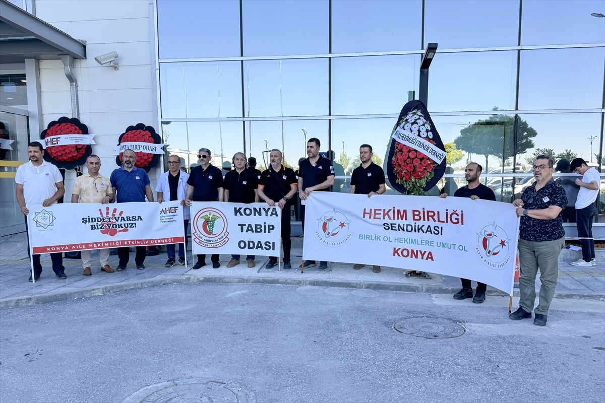 Konya Şehir Hastanesi'nde, bir hasta yakınının silahlı saldırısı sonucu hayatını kaybeden...