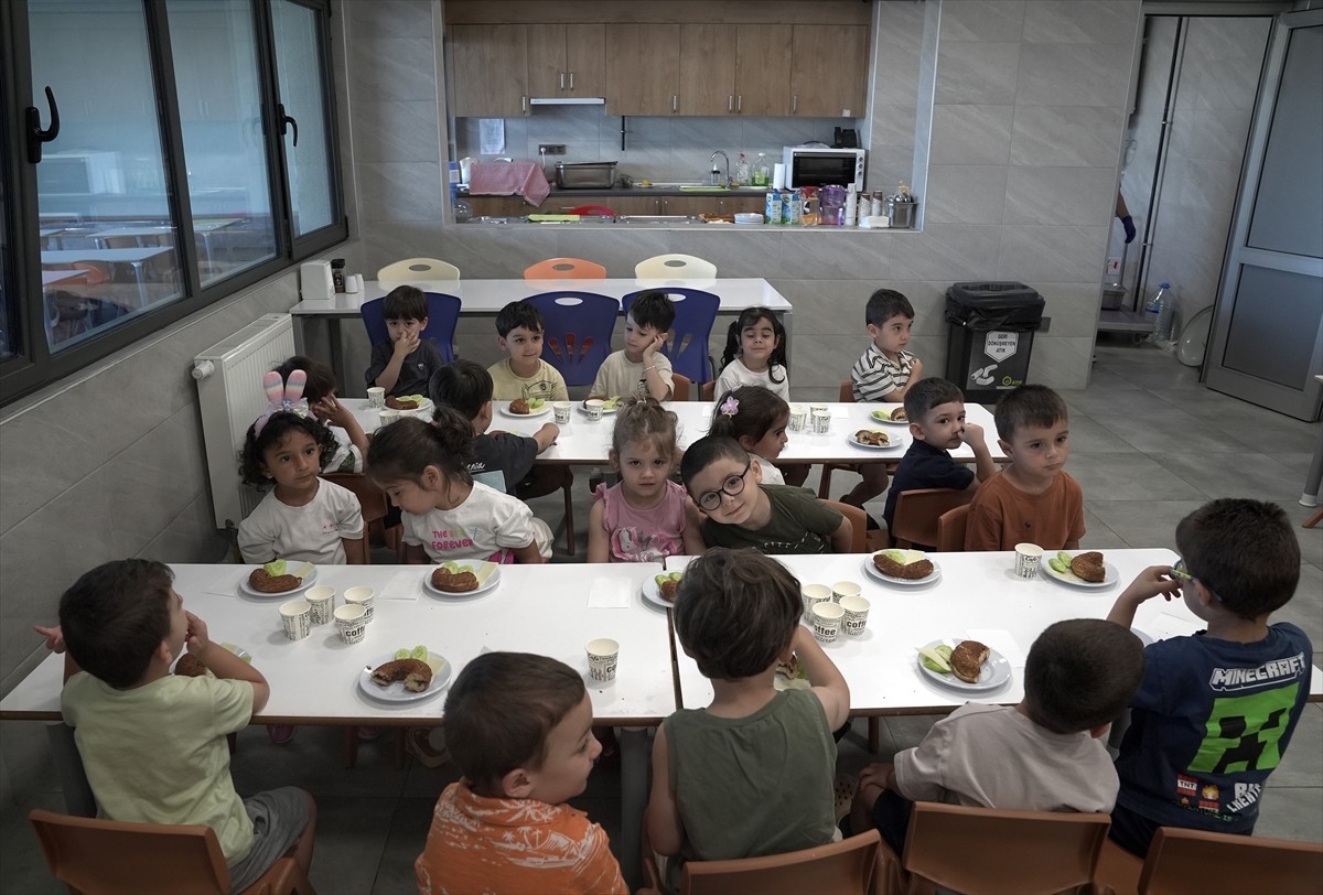 Milli Eğitim Bakanlığınca (MEB) okul öncesi çocuklara yönelik 2024-2025 eğitim öğretim yılı yaz...