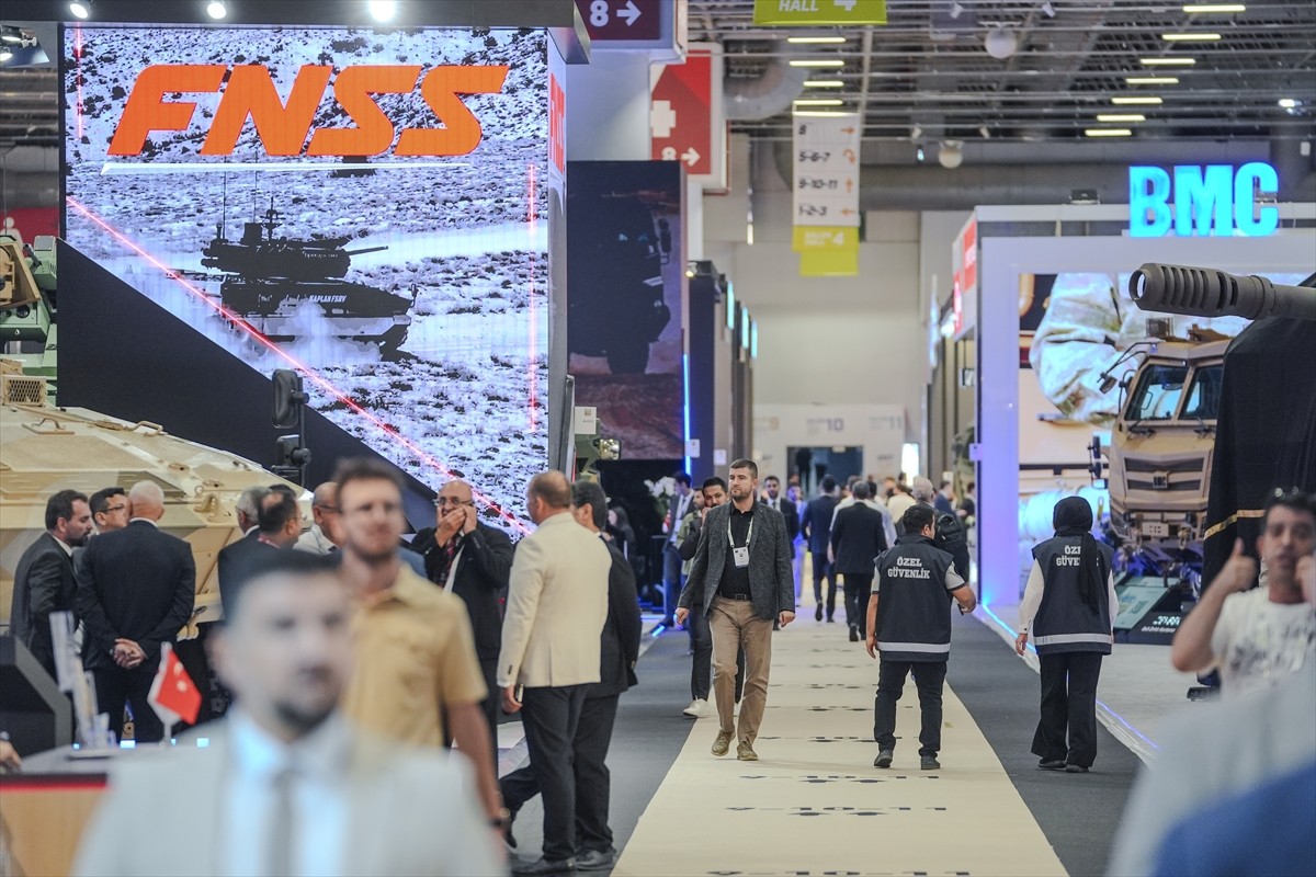 Milli Savunma Bakanlığı ev sahipliğinde, Cumhurbaşkanlığı Savunma Sanayii Başkanlığı...