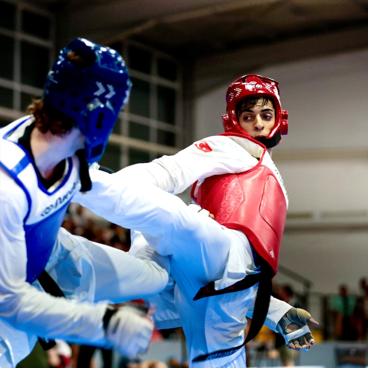 Milli tekvandocu Buğra Coşgungönül, Kuzey Makedonya'da devam eden 18. Avrupa Gençlik Olimpik Yaz...