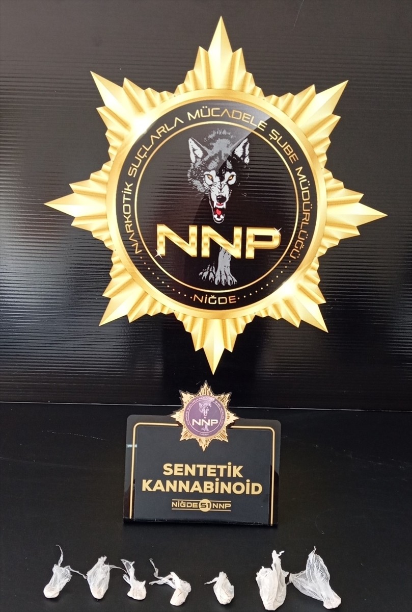 Niğde'de düzenlenen uyuşturucu operasyonlarında gözaltına alınan 7 şüpheliden 4'ü tutuklandı....