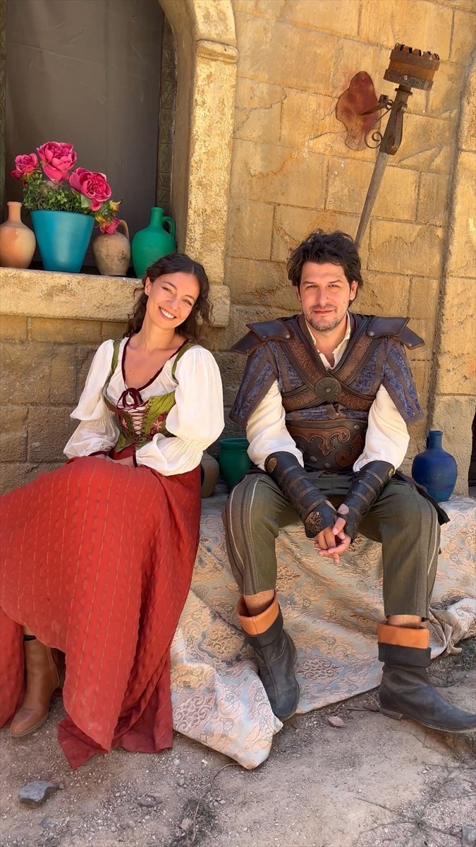 "Kardeş Takımı 3: Zamanda Yolculuk" filminin çekimleri başladı.TAFF Pictures ve CJ ENM Türkiye...