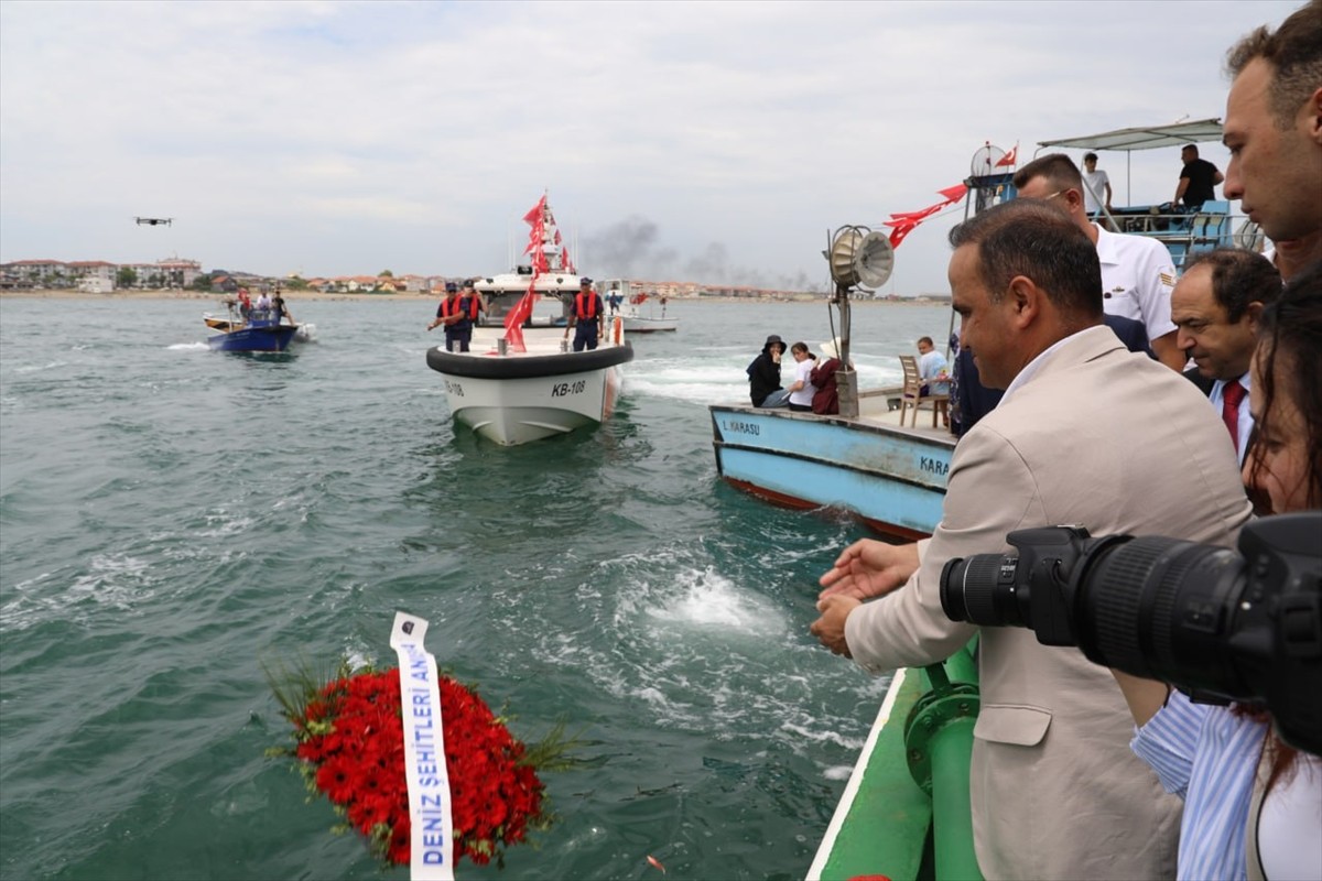 Sakarya'da 1 Temmuz Denizcilik ve Kabotaj Bayramı dolayısıyla tören düzenlendi.